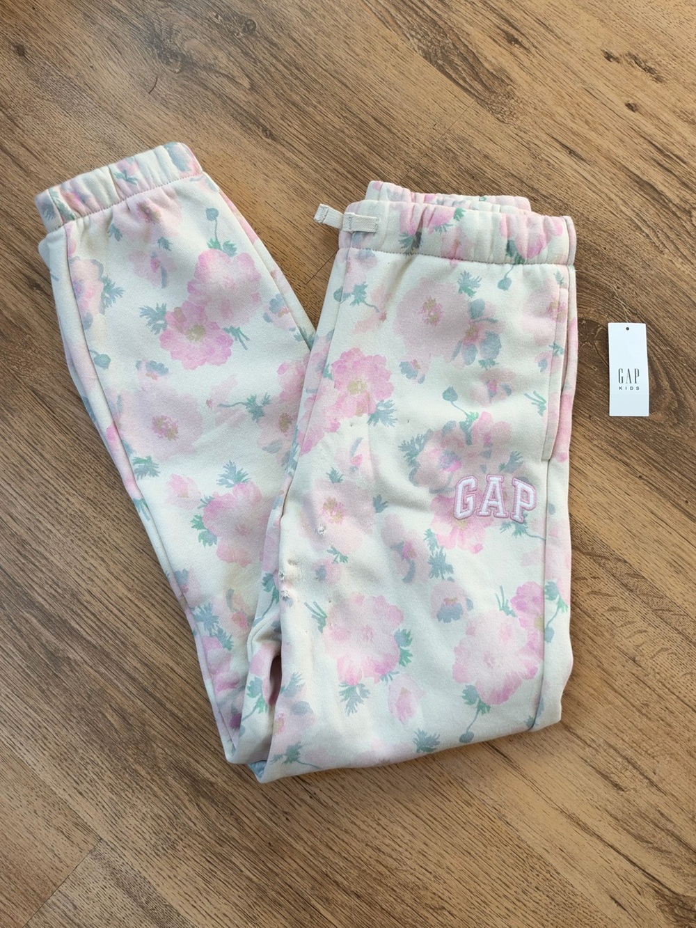 NWT gap pants